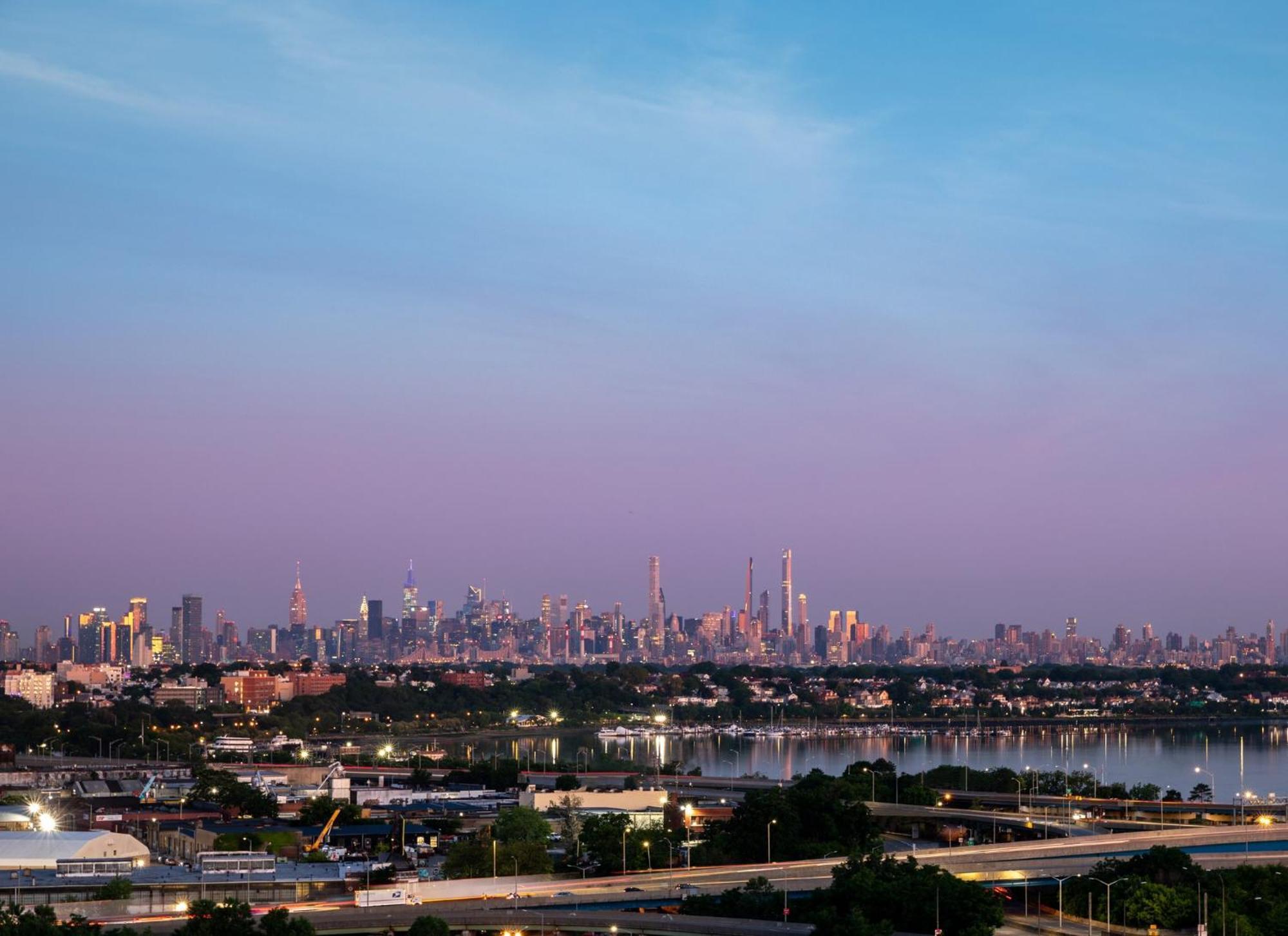 Hotel Indigo Flushing - Laguardia New York Exterior foto