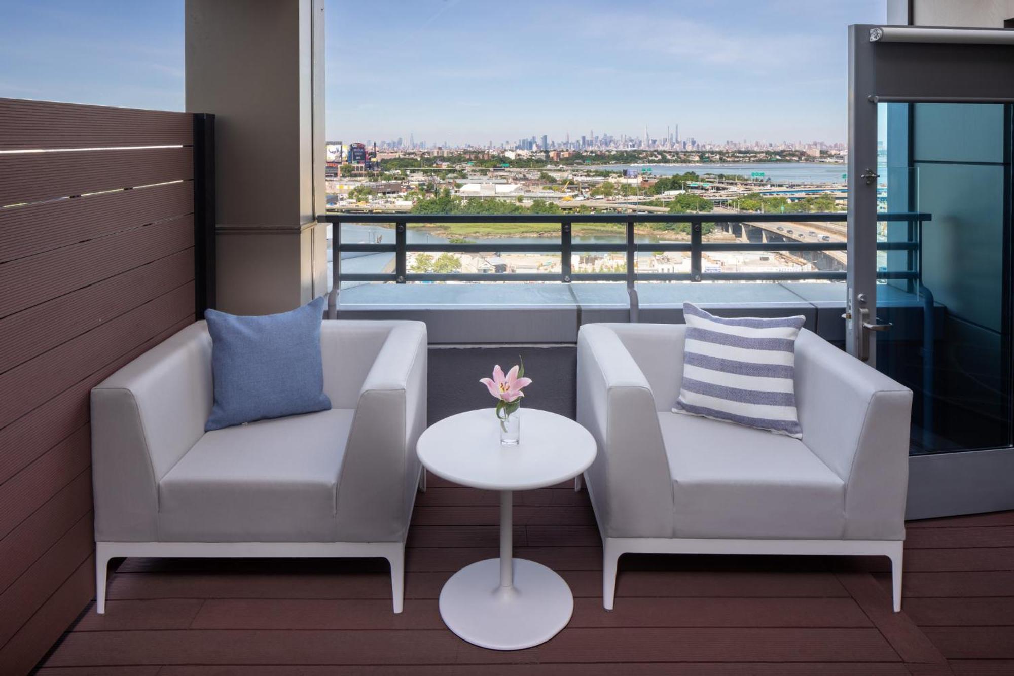 Hotel Indigo Flushing - Laguardia New York Exterior foto